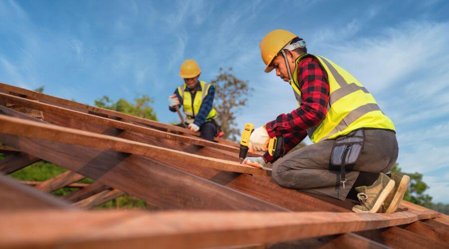 Professional Flat Roofing Installation services in South Wayne, WI